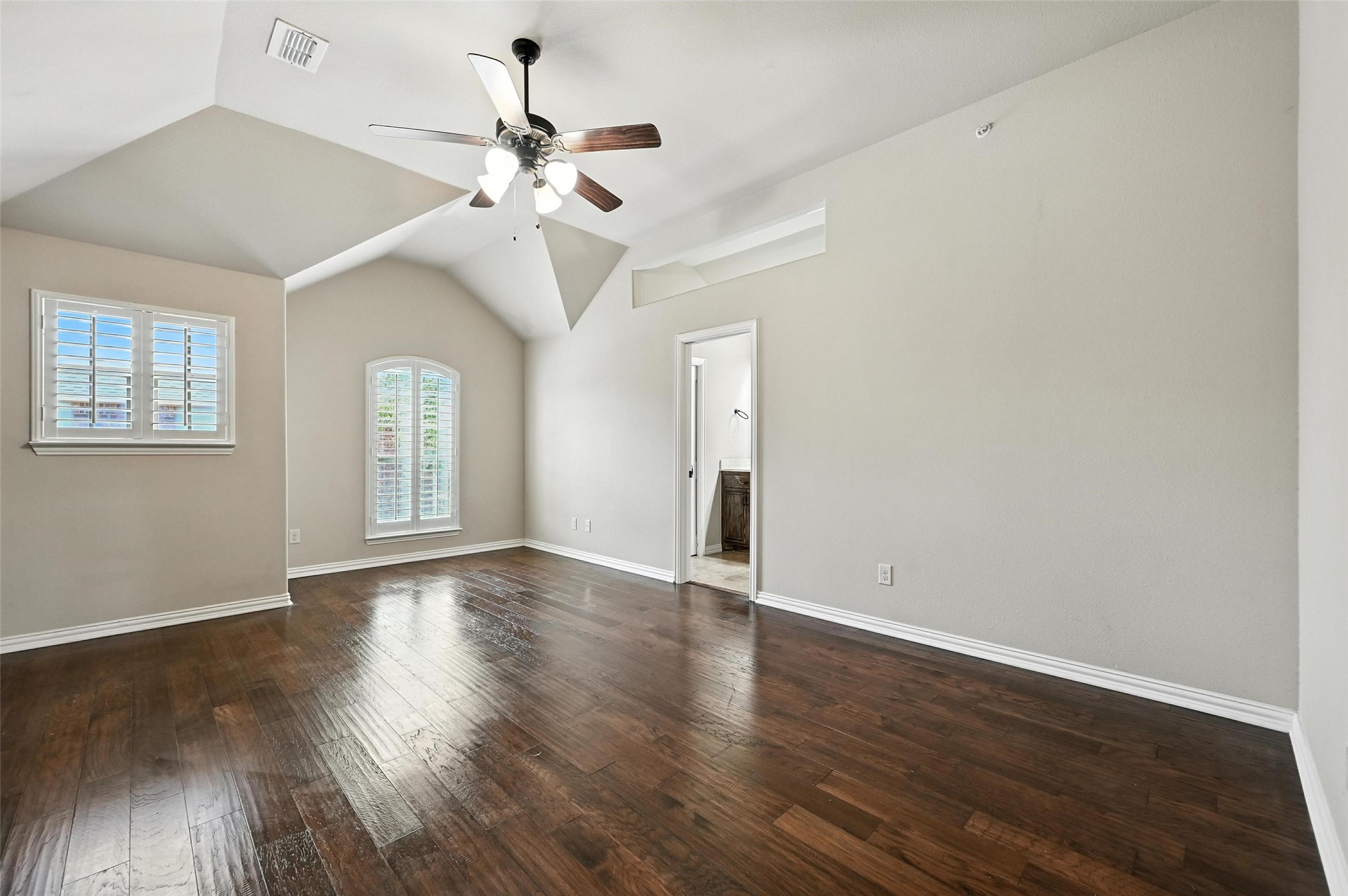 205 Corinna Court Hurst TX 76053