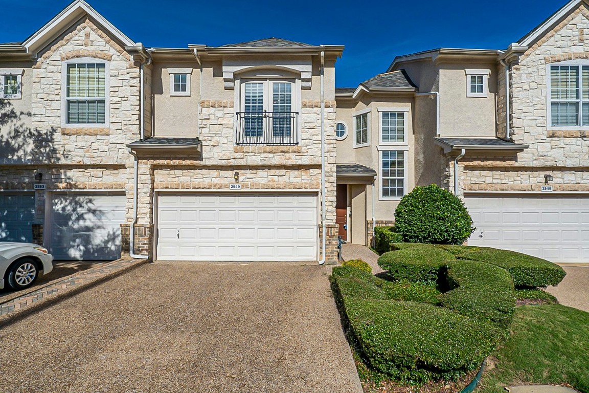 2549 Rue De Ville Irving TX 75038