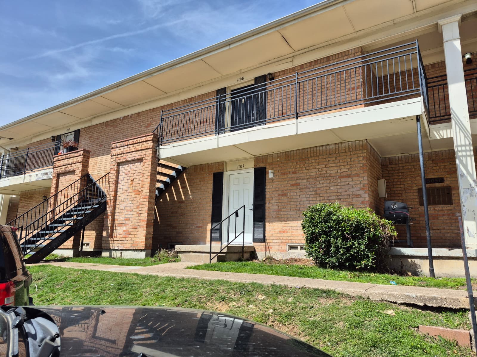 5057 Ridglea Lane Fort Worth TX 76116