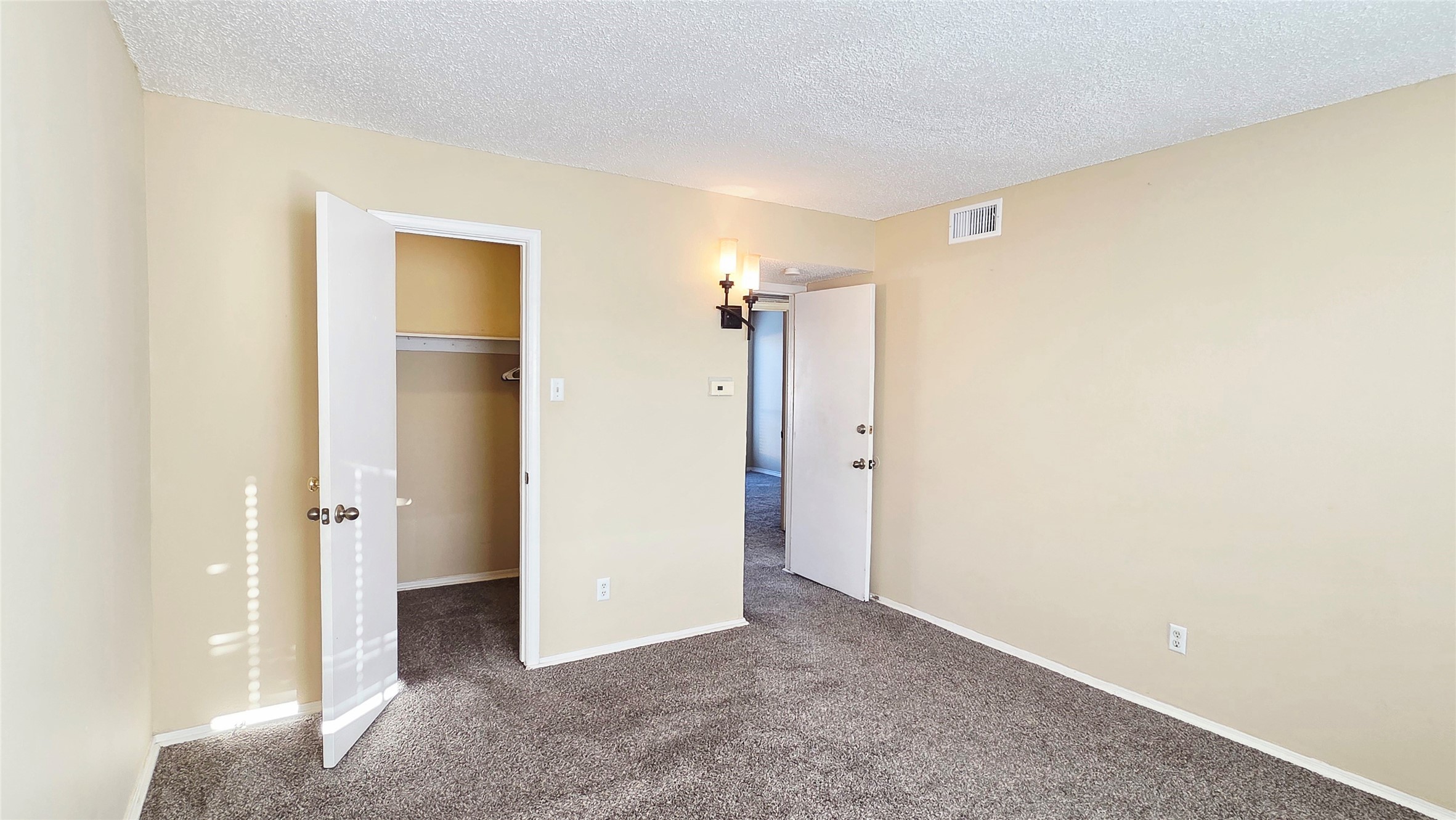 220 Village North Drive Richardson TX 75081