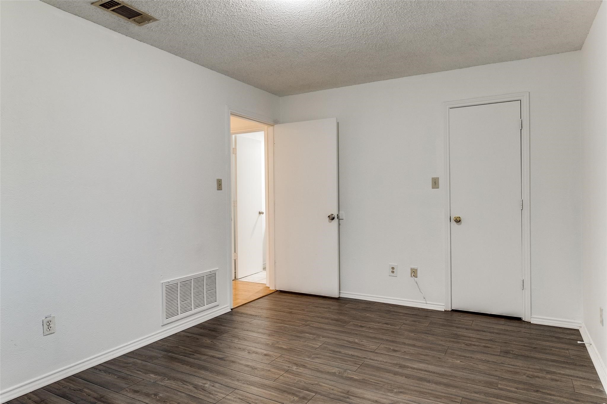 2414 Cordoba Drive Carrollton TX 75006