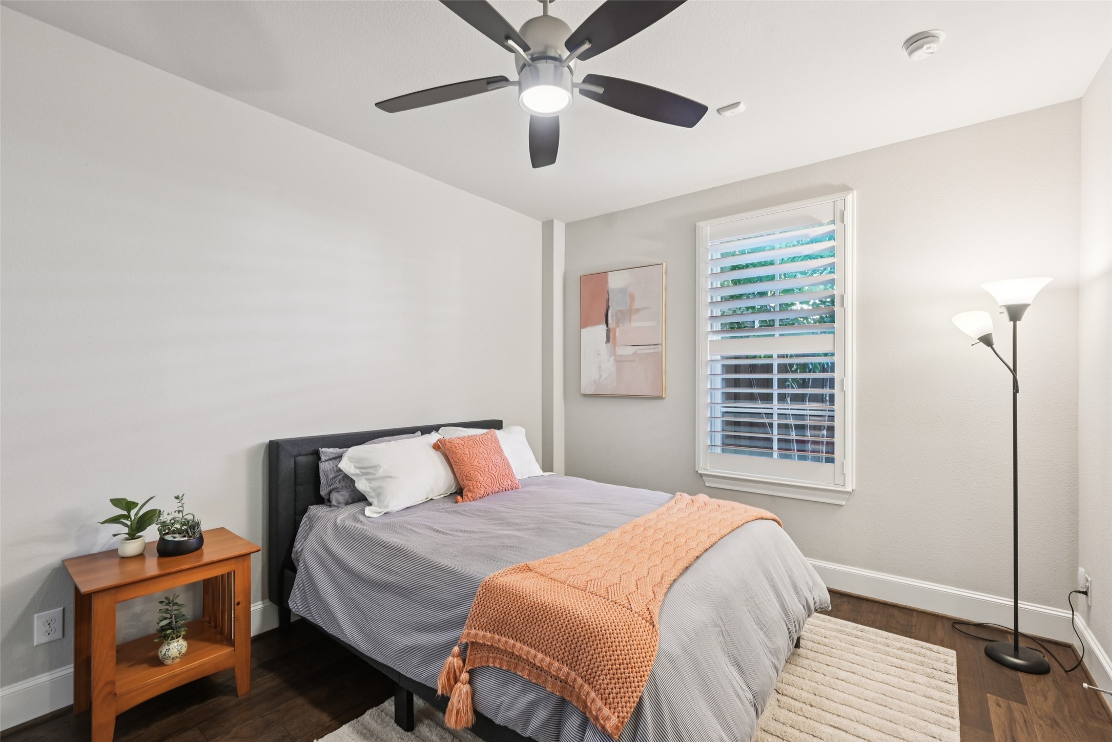 2815 Lynlock Court Dallas TX 75219