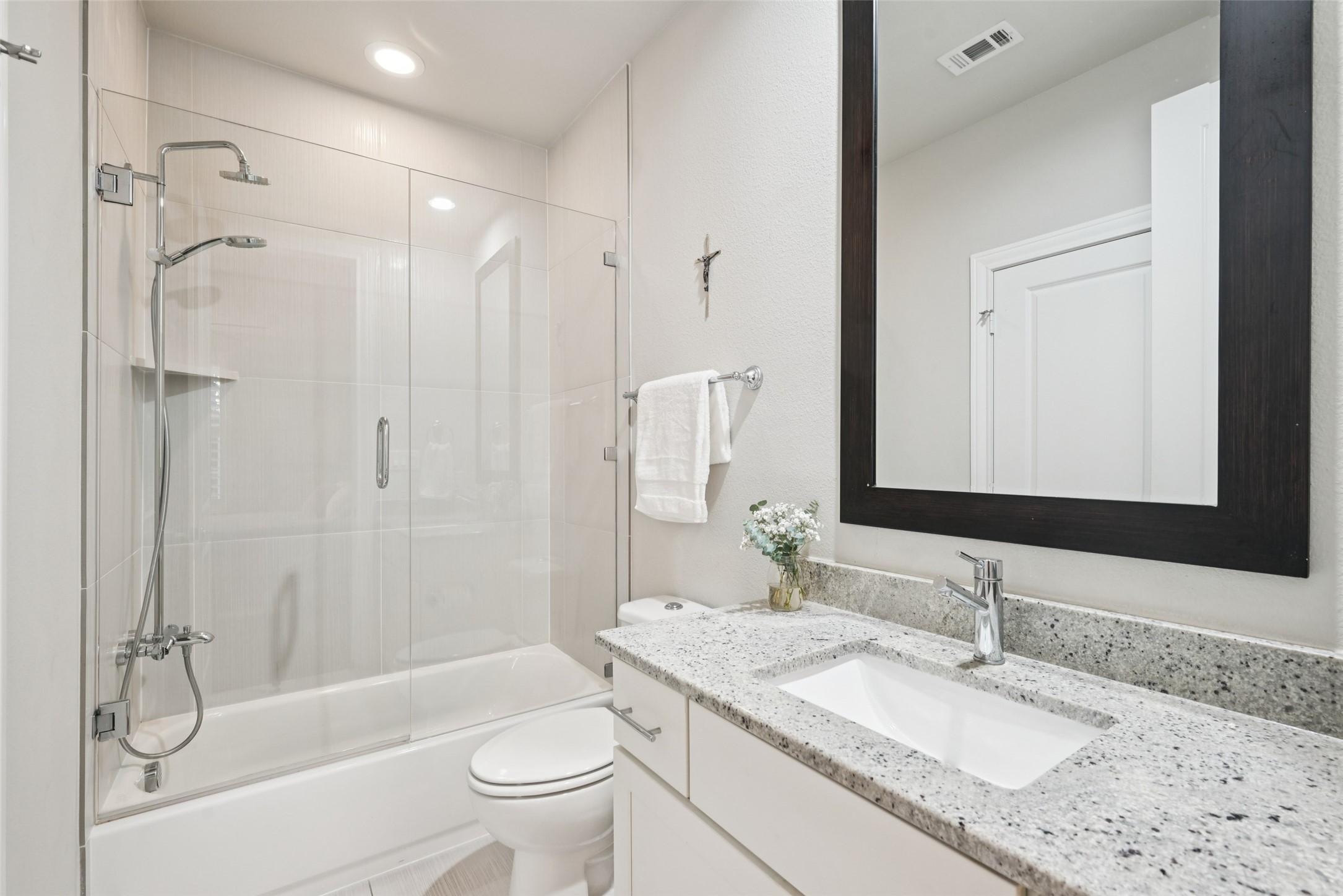 2815 Lynlock Court Dallas TX 75219