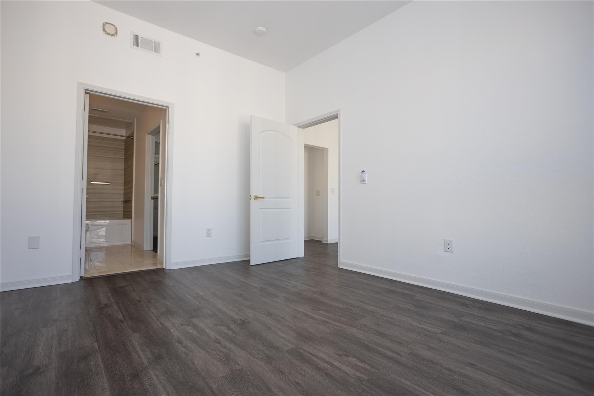 3225 Turtle Creek Boulevard Dallas TX 75219