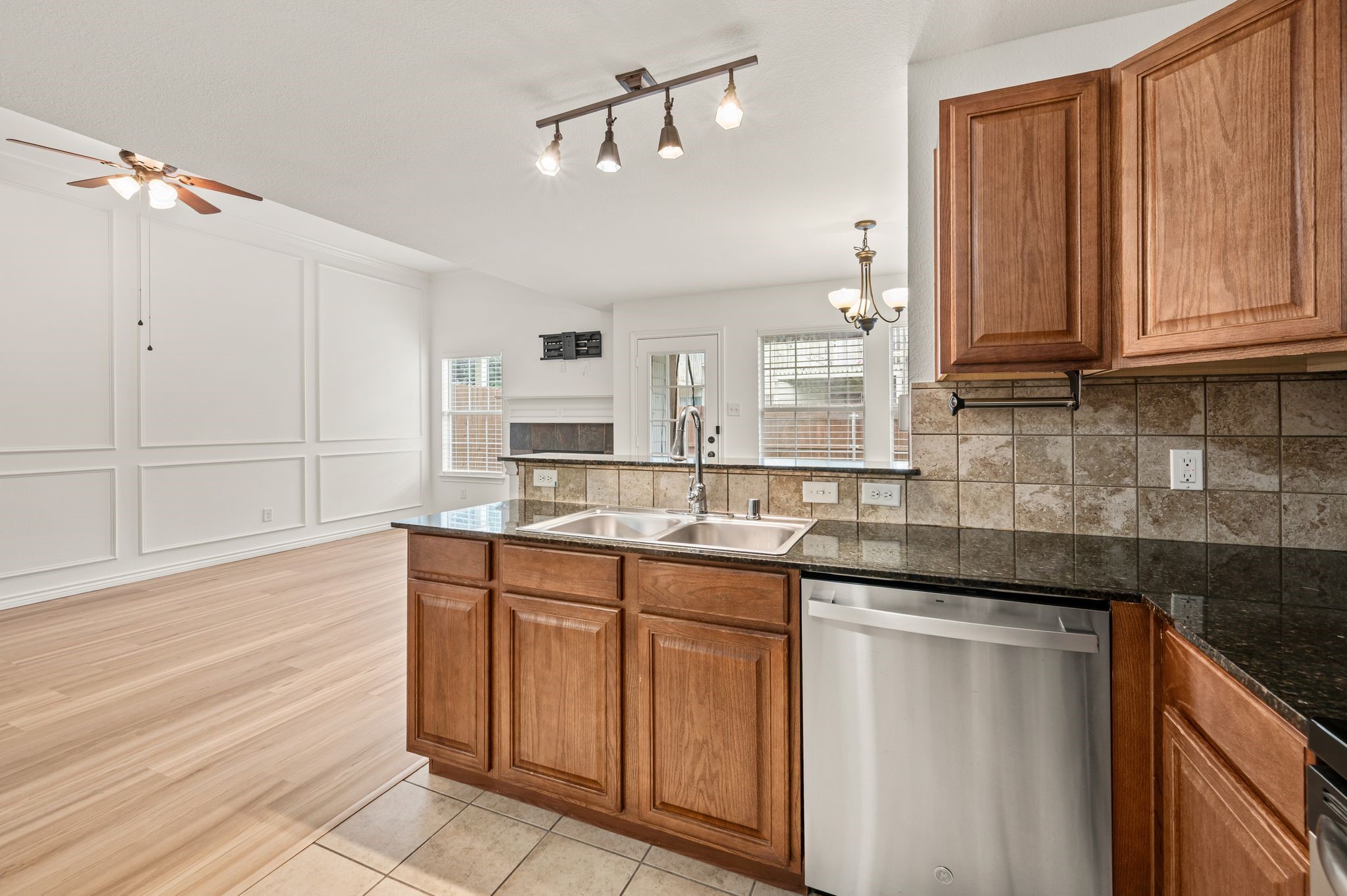 12607 Oceanside Drive Fort Worth TX 76040