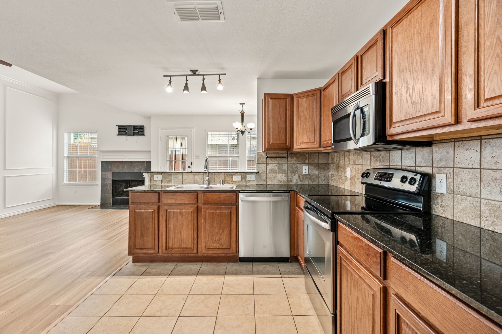 12607 Oceanside Drive Fort Worth TX 76040