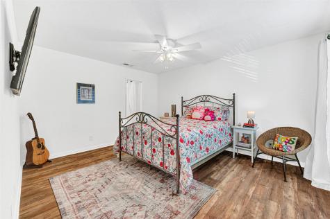 5981 Arapaho Road Dallas TX 75248