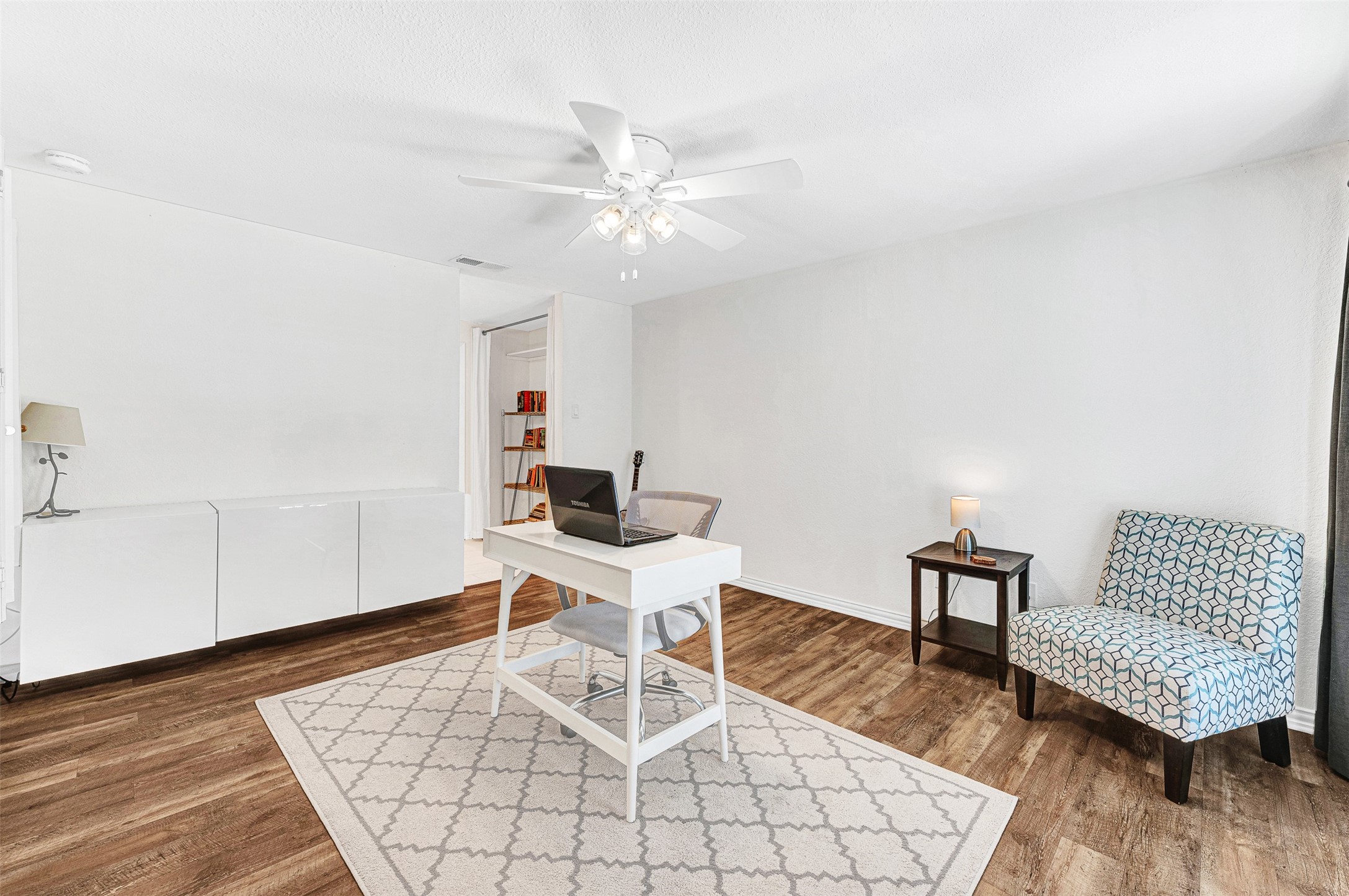5981 Arapaho Road Dallas TX 75248