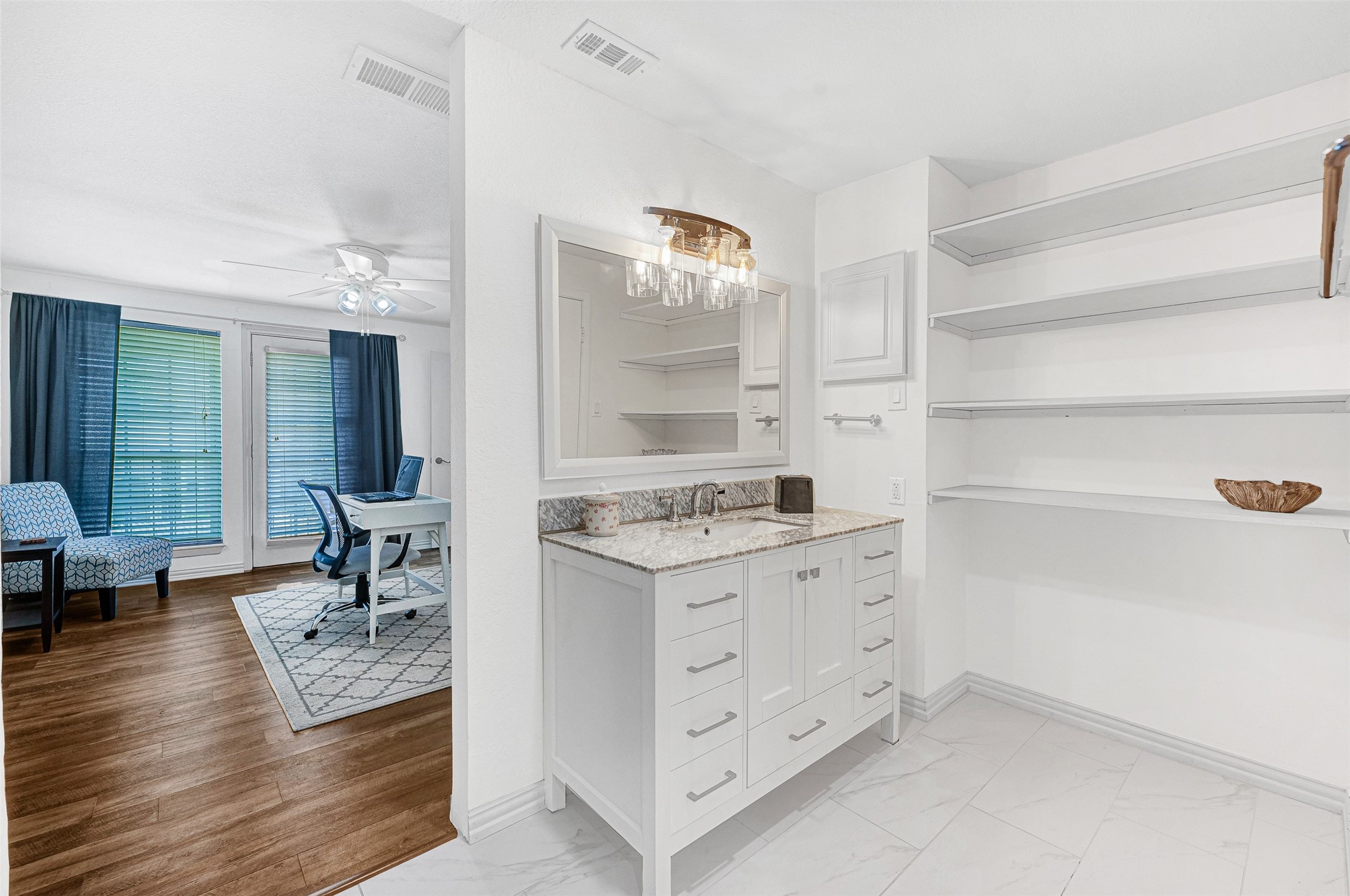 5981 Arapaho Road Dallas TX 75248