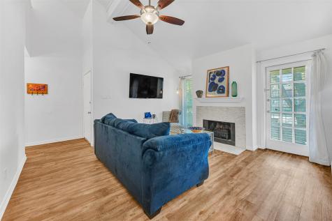 5981 Arapaho Road Dallas TX 75248