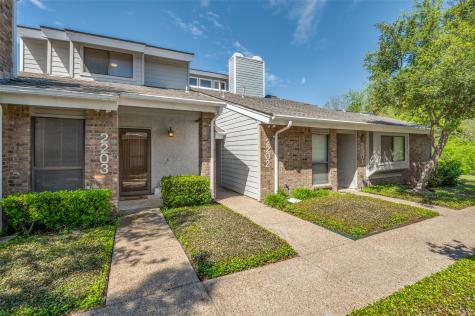 17490 Meandering Way Dallas TX 75252