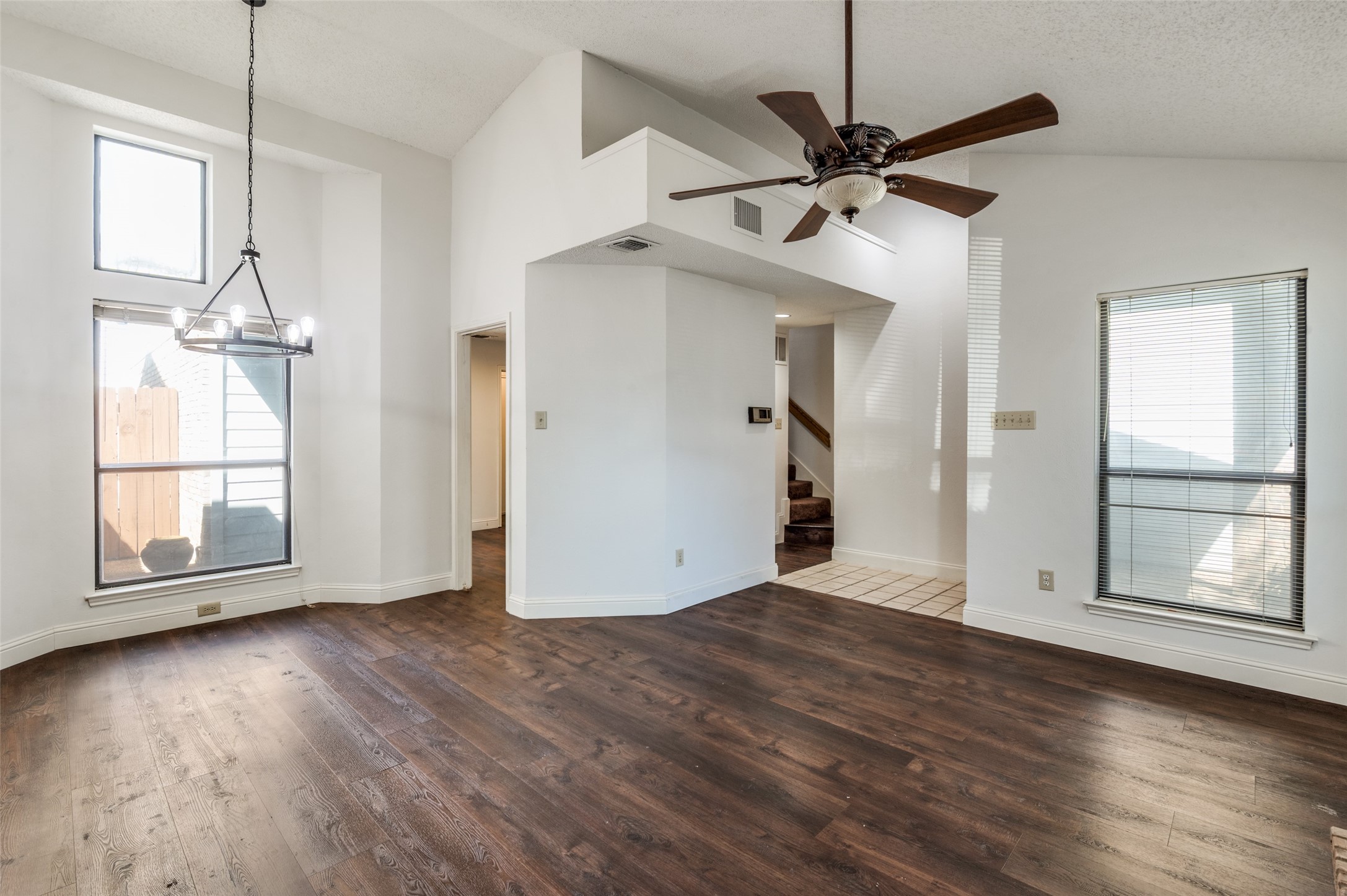 17490 Meandering Way Dallas TX 75252