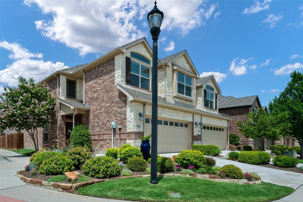 888 Vaquero Street Allen TX 75013