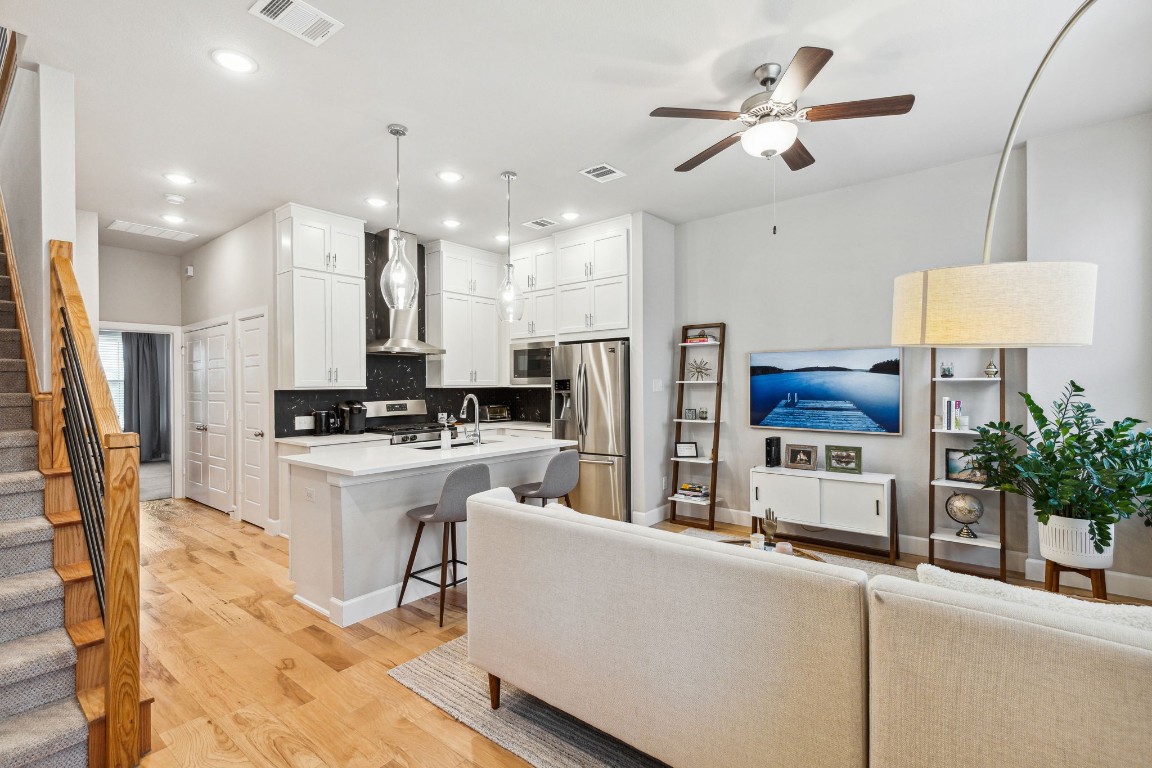 1324 Fitts Place Dallas TX 75215
