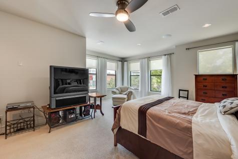 2123 Albany Street Dallas TX 75201