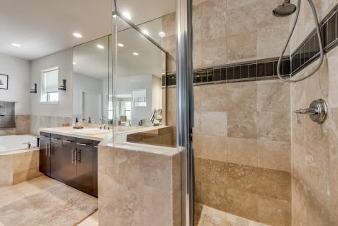 2123 Albany Street Dallas TX 75201