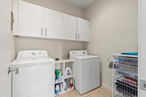 2123 Albany Street Dallas TX 75201