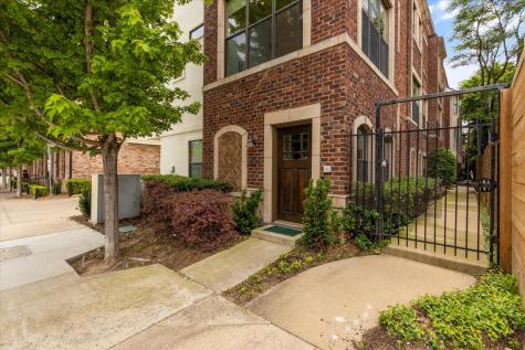 2123 Albany Street Dallas TX 75201