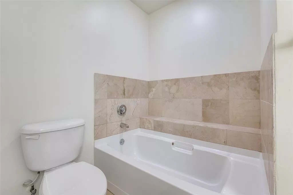 1200 Main Street Dallas TX 75202