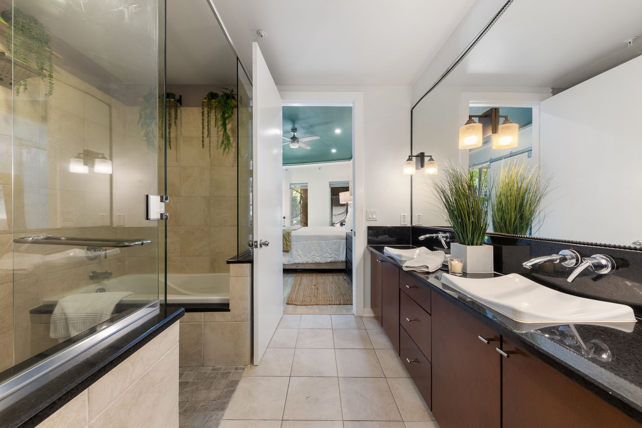 2950 Mckinney Avenue Dallas TX 75204