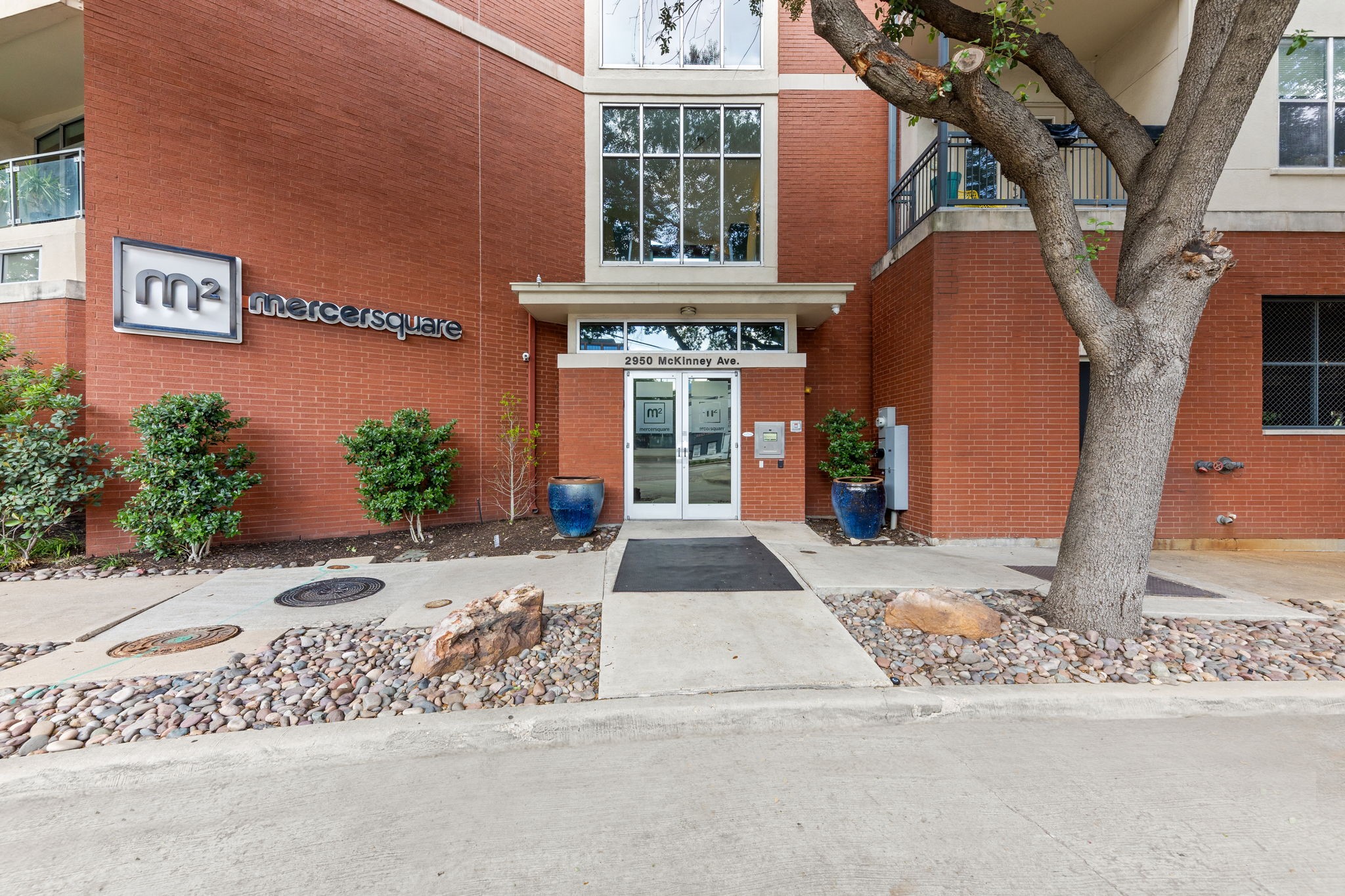 2950 Mckinney Avenue Dallas TX 75204