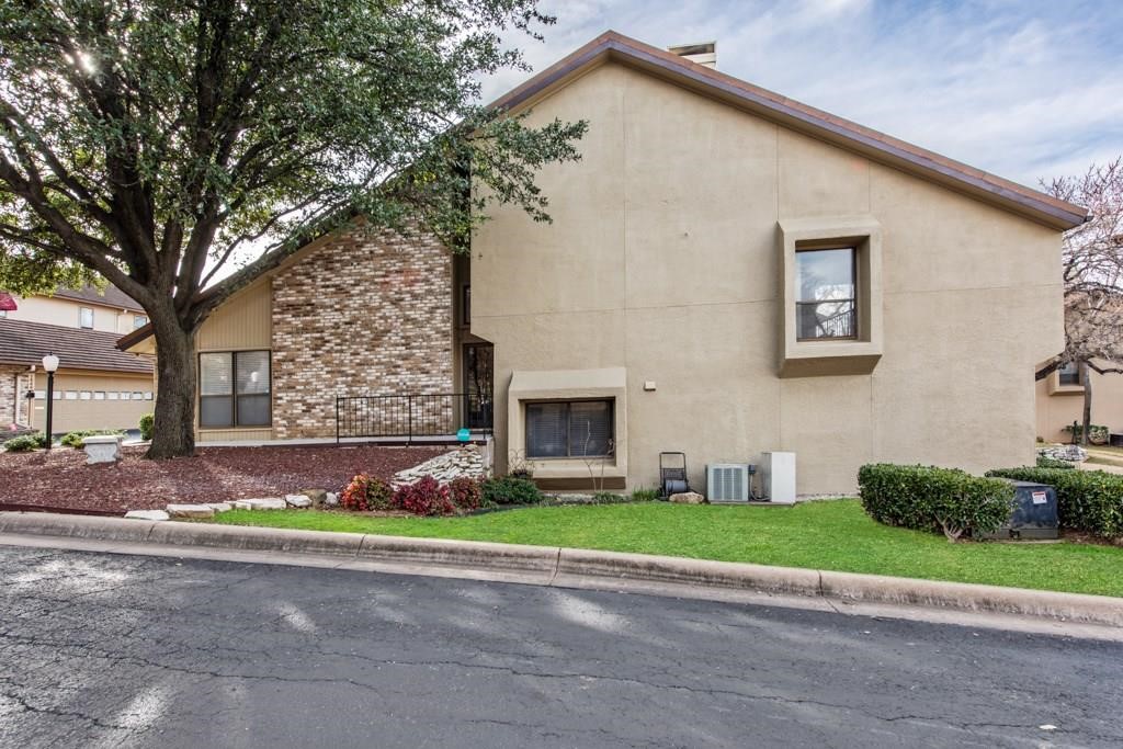 1458 Creekview Court Fort Worth TX 76112
