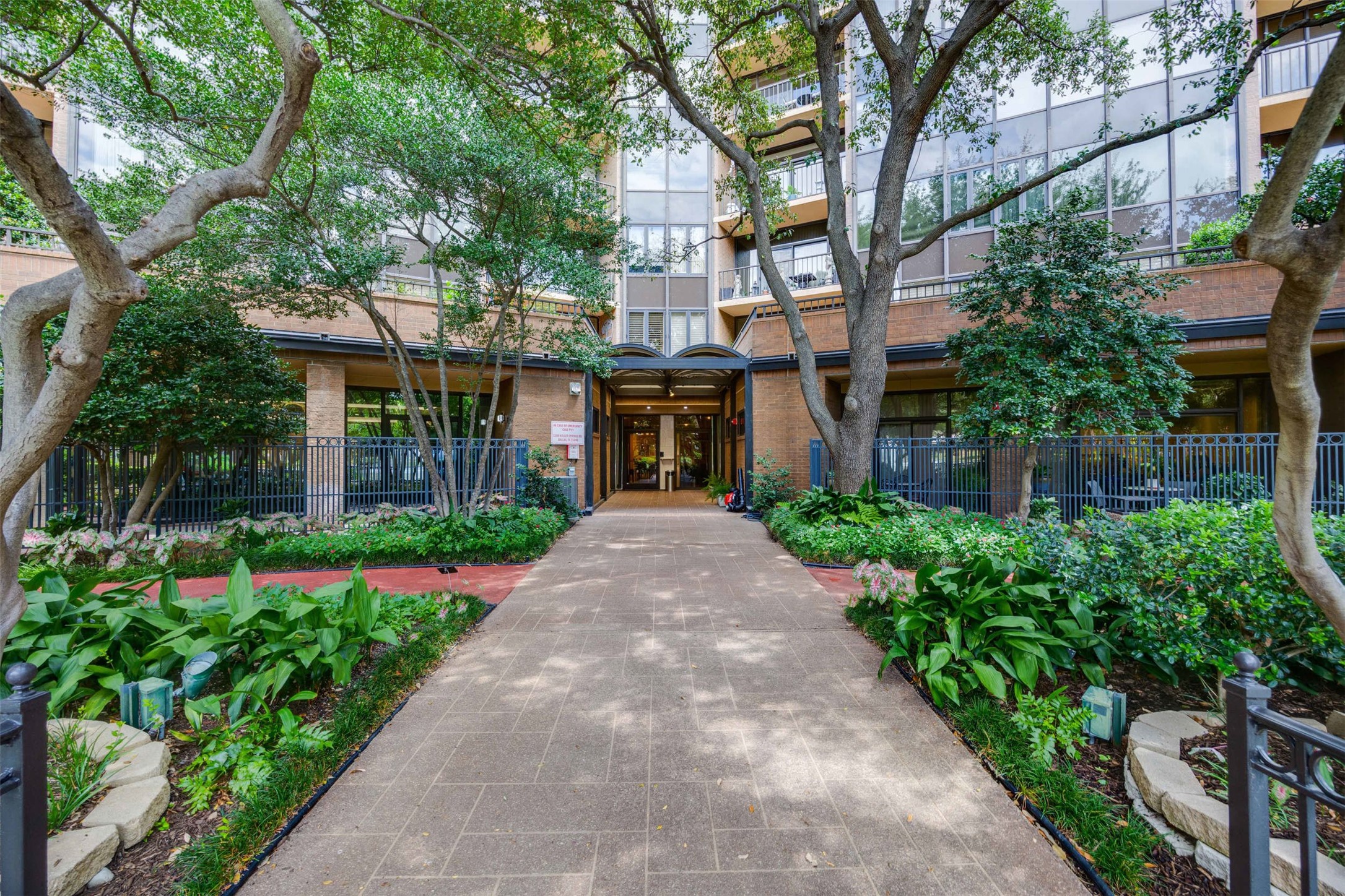5200 Keller Springs Road Dallas TX 75248