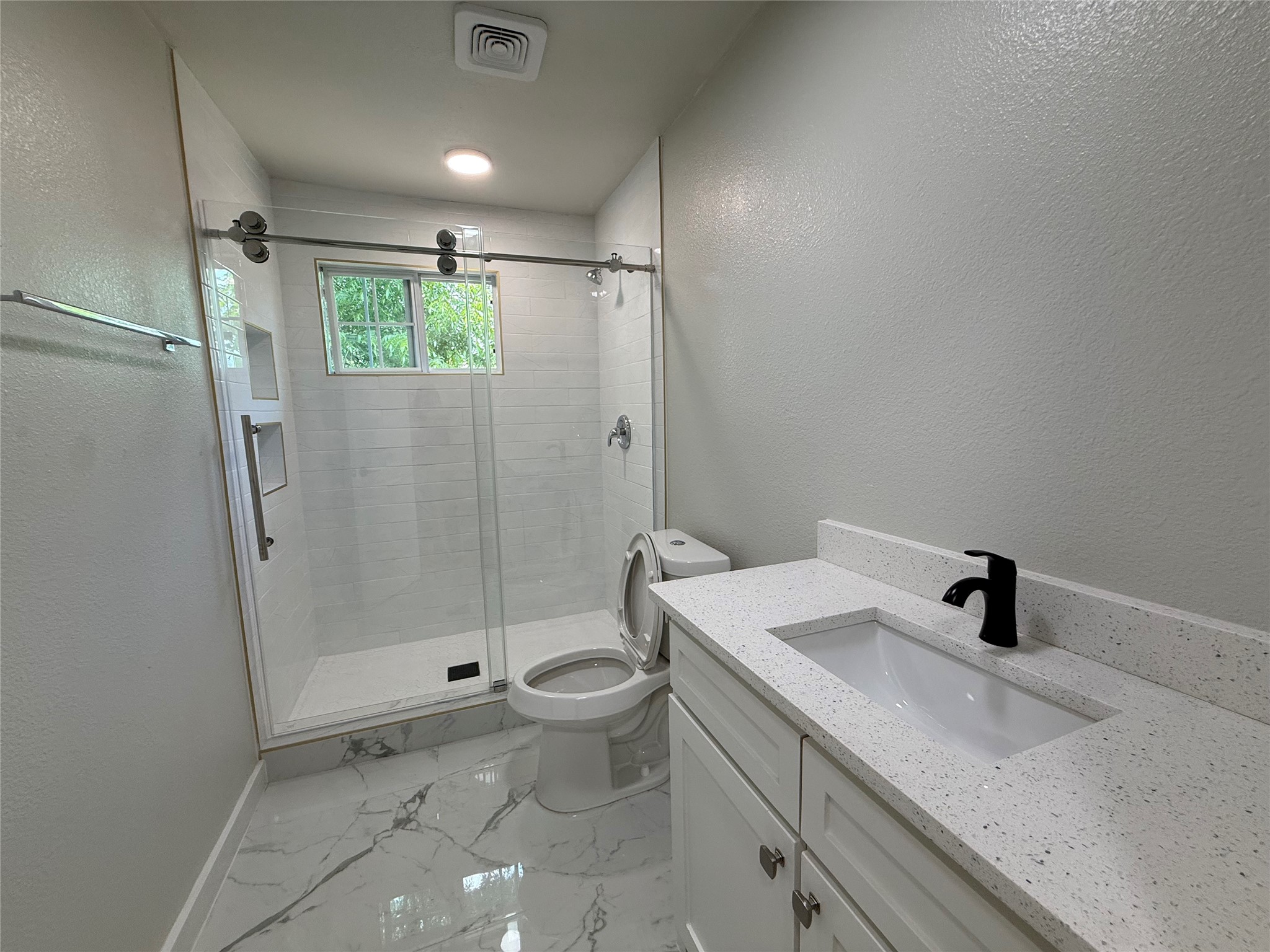 307 N 4th Street Crandall TX 75114