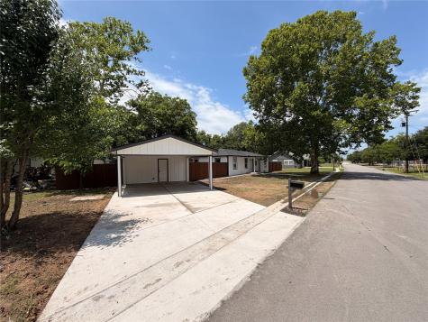 307 N 4th Street Crandall TX 75114