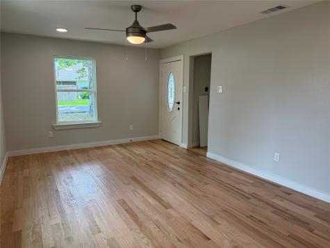 307 N 4th Street Crandall TX 75114