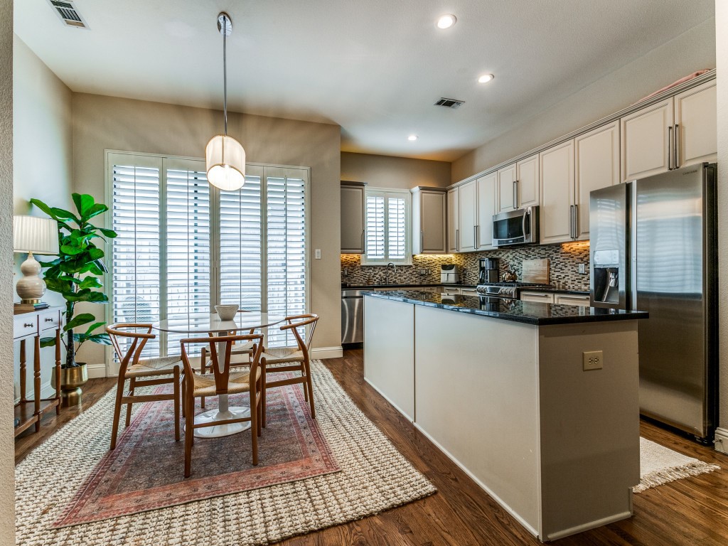 3232 Blackburn Street Dallas TX 75204