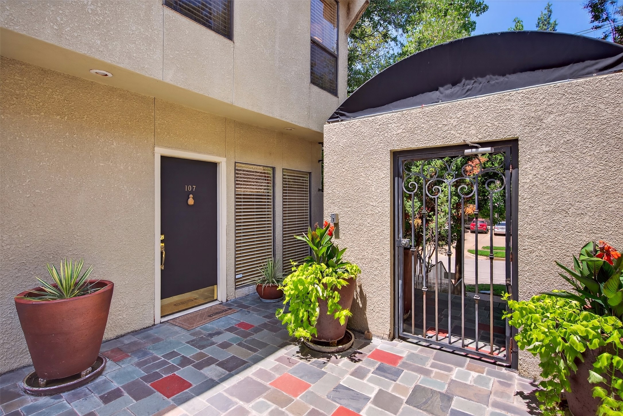 4242 Travis Street Dallas TX 75205