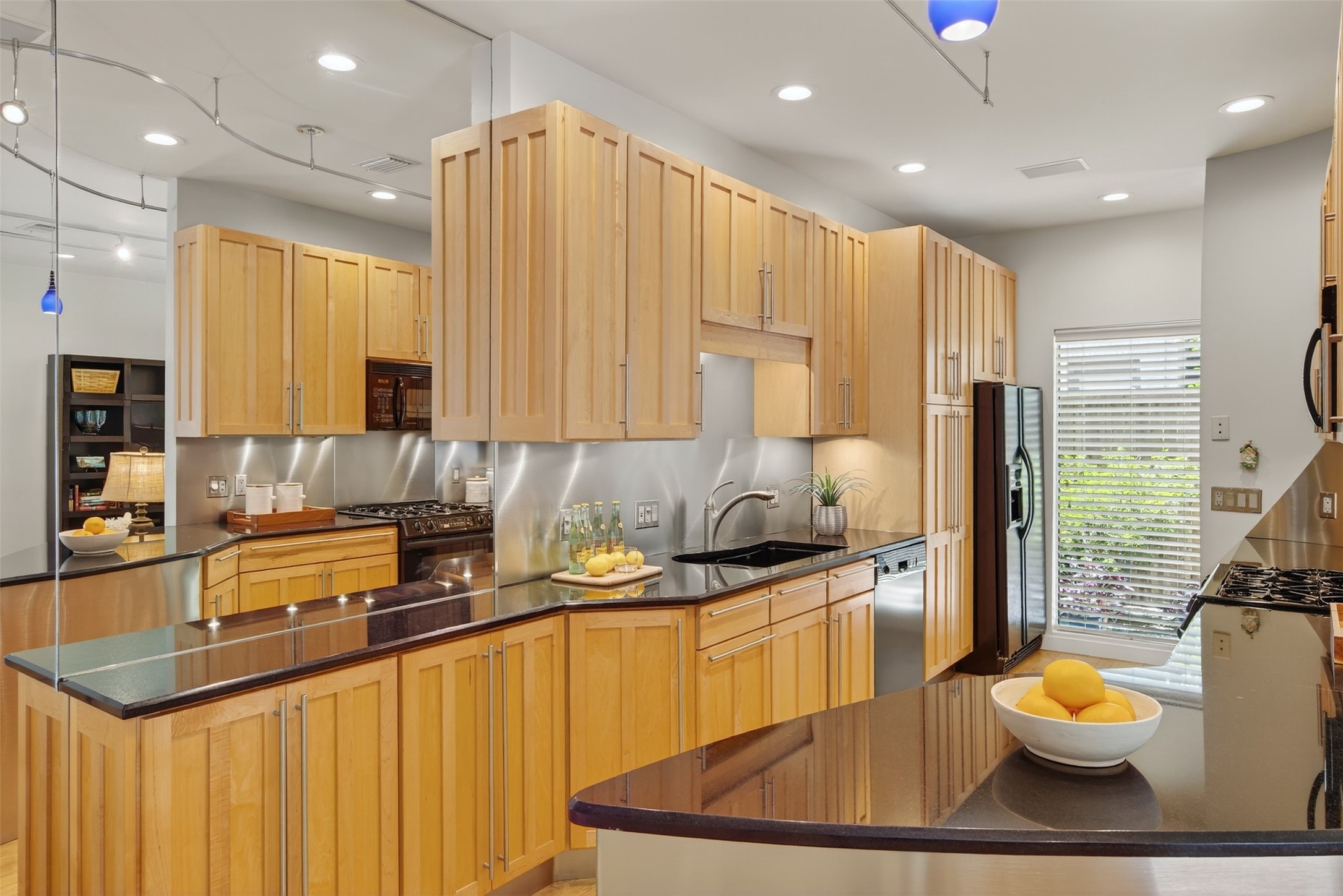4242 Travis Street Dallas TX 75205