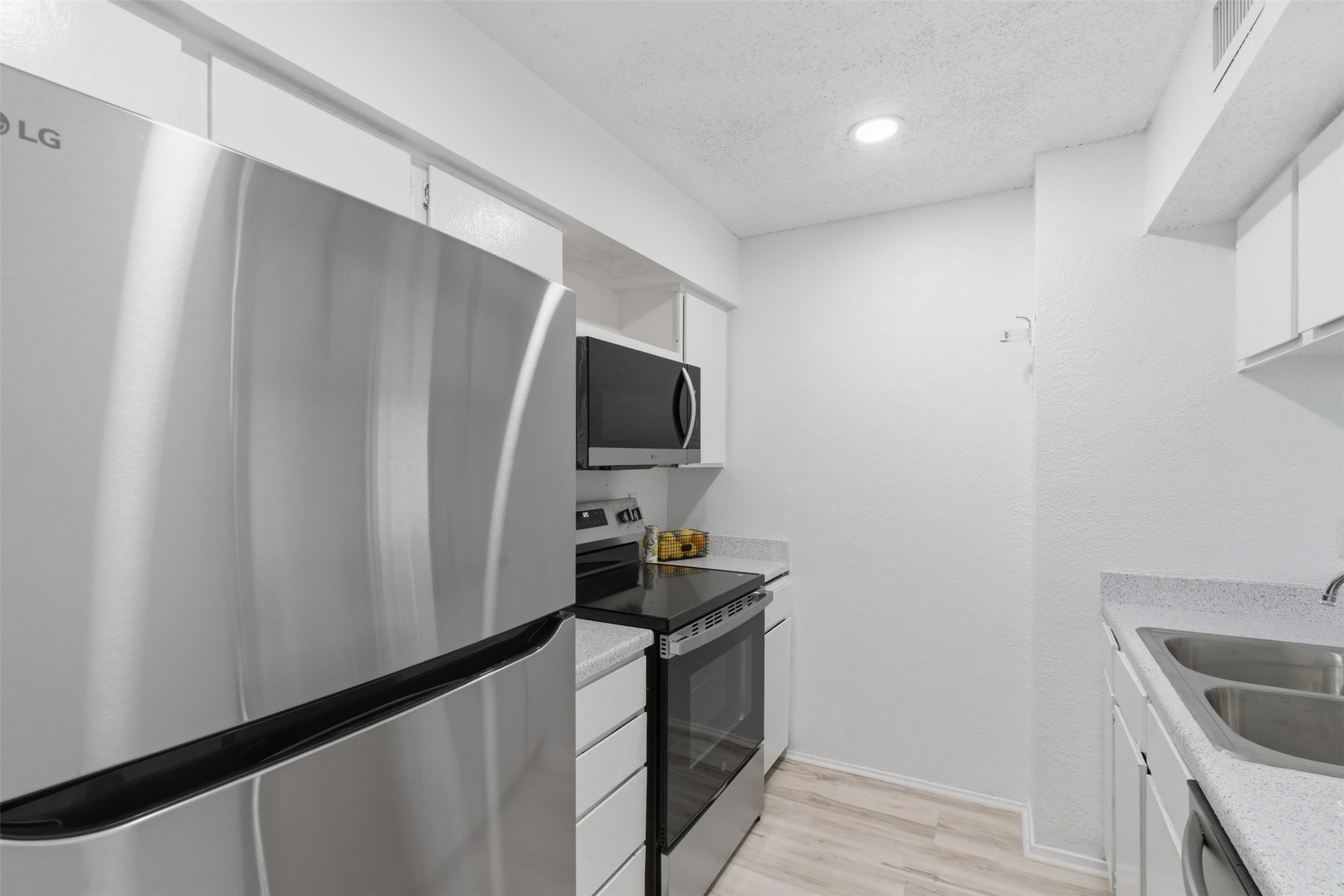12484 Abrams Road Dallas TX 75243