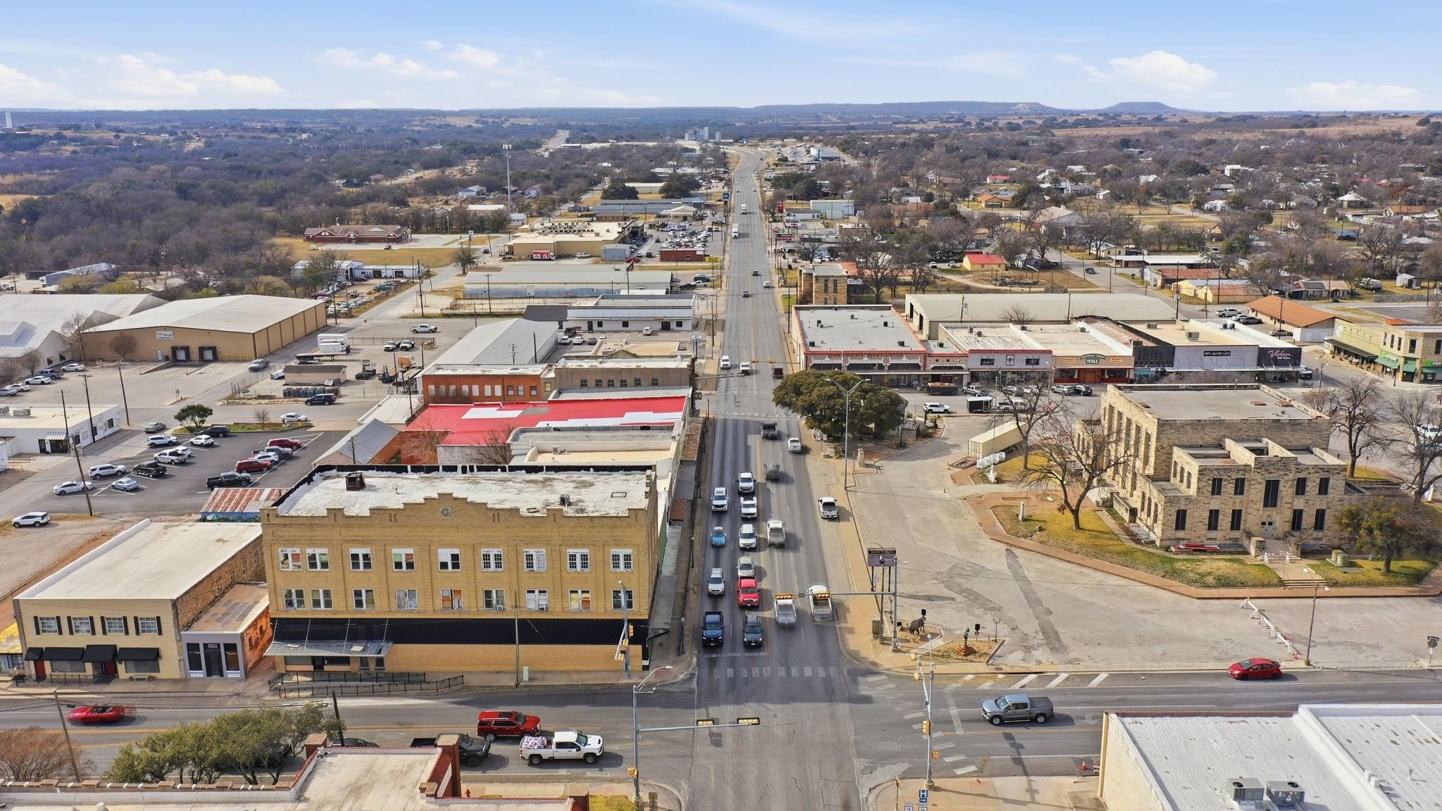107 S Austin Street Comanche TX 76442