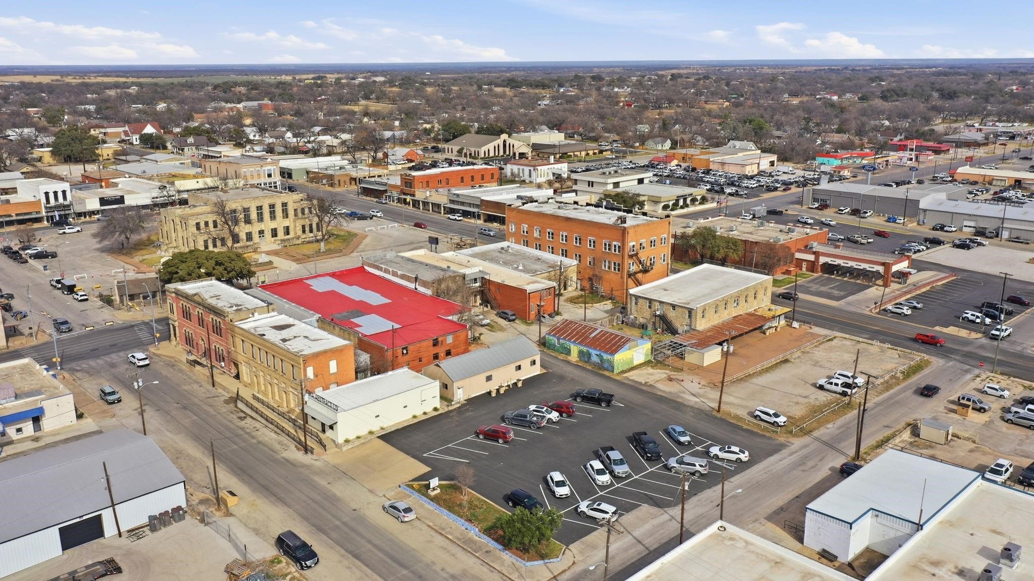 107 S Austin Street Comanche TX 76442