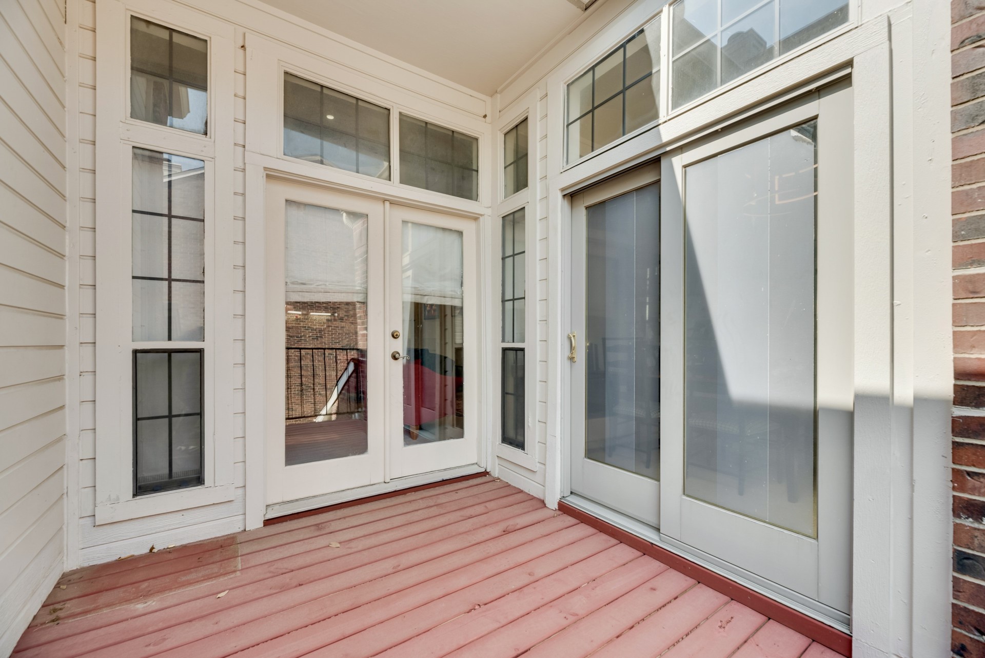 3235 Cole Avenue Dallas TX 75204