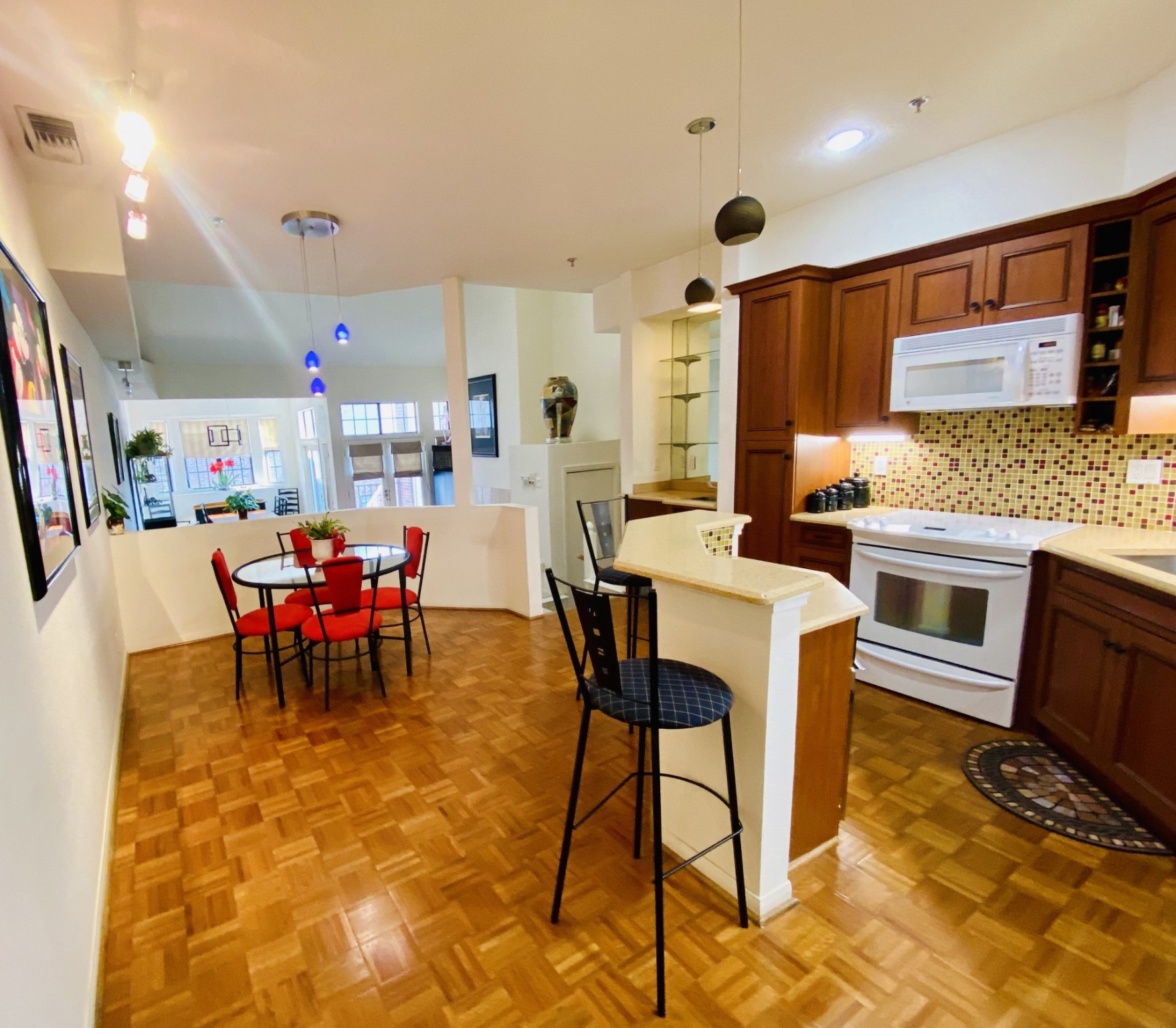 3235 Cole Avenue Dallas TX 75204