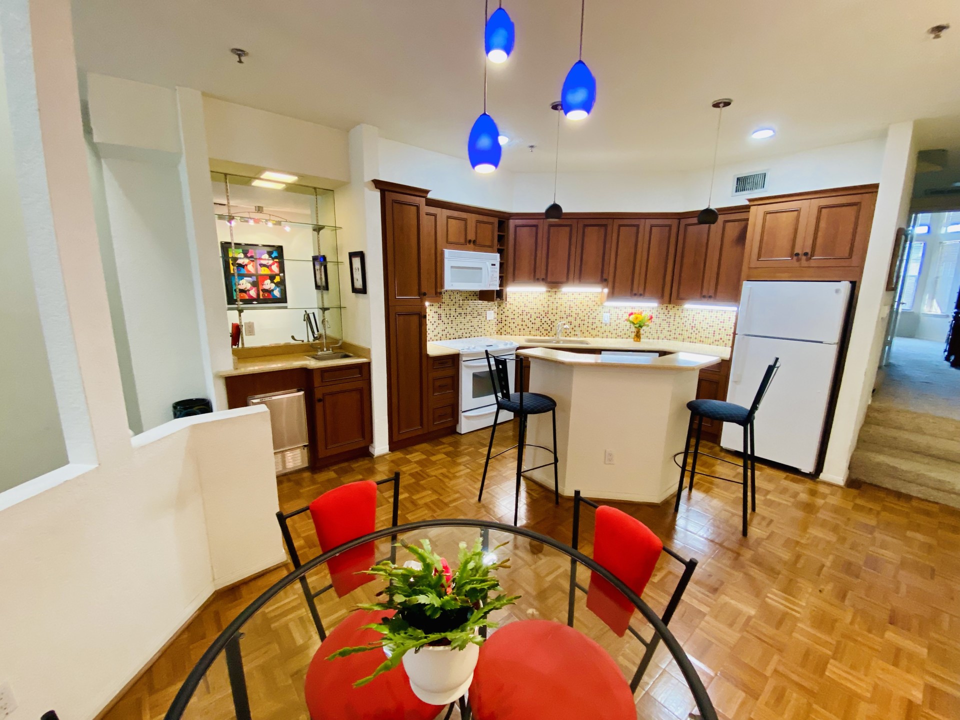 3235 Cole Avenue Dallas TX 75204