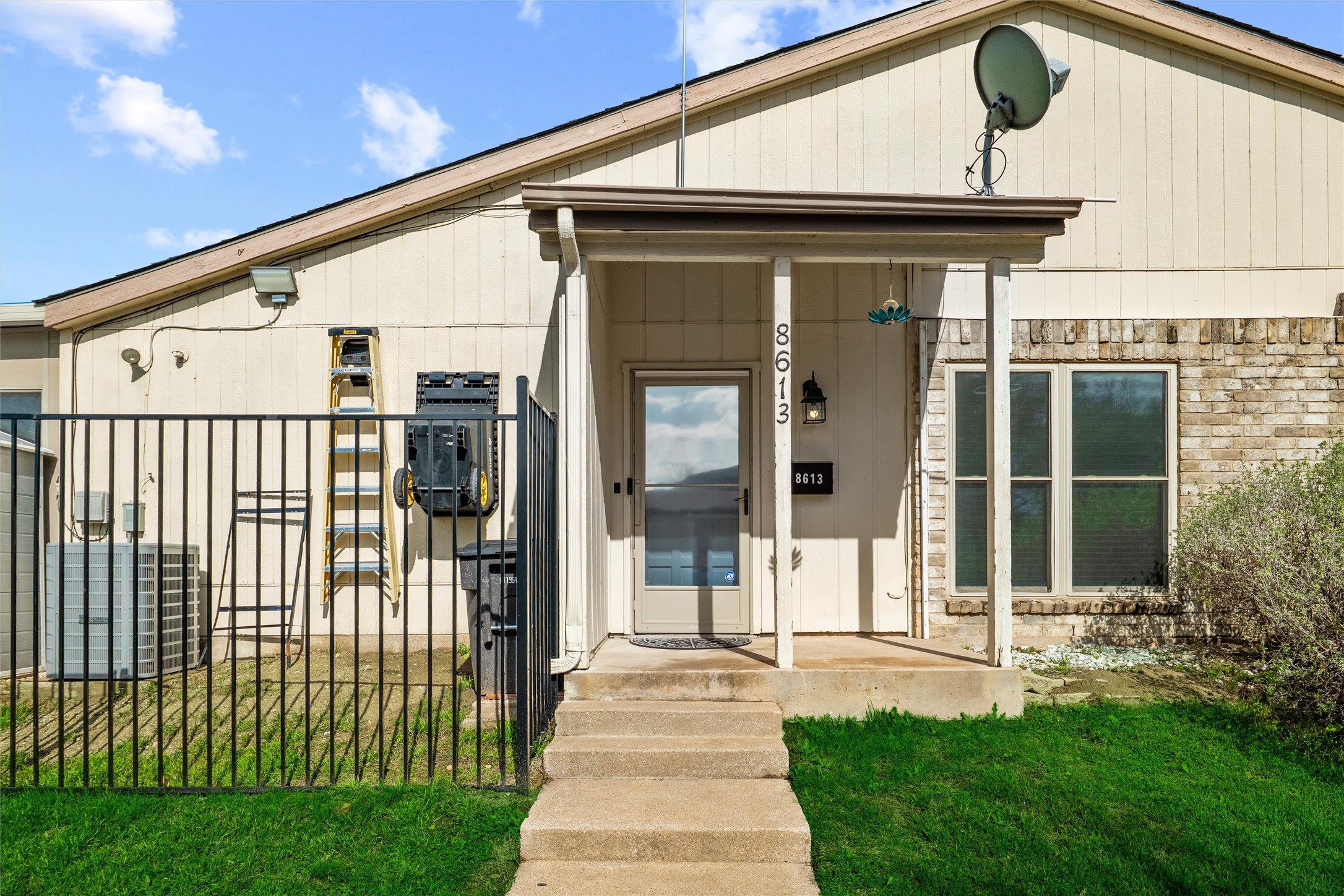 8613 N Normandale Street Fort Worth TX 76116