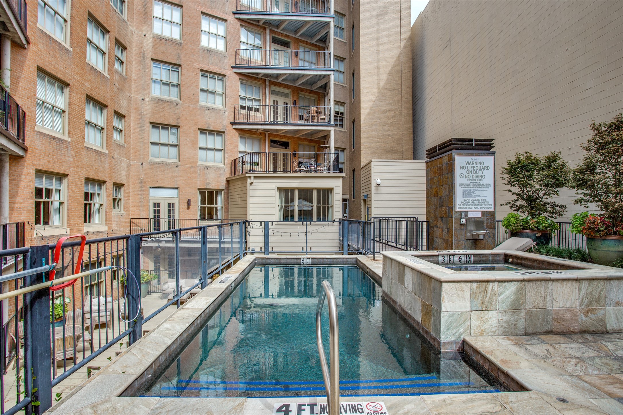 411 W 7th Street Fort Worth TX 76102