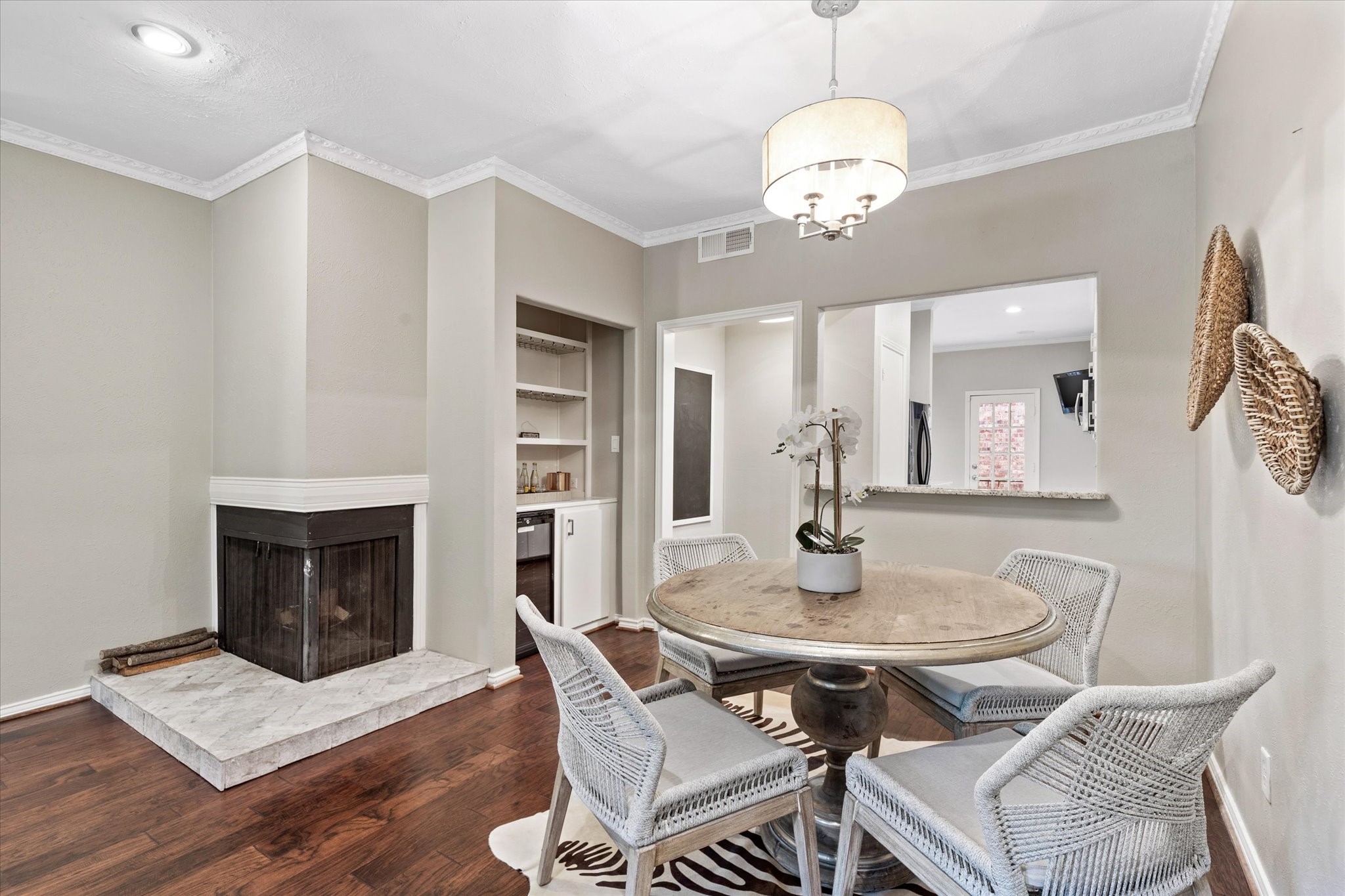 4403 Bellaire Drive S Fort Worth TX 76109