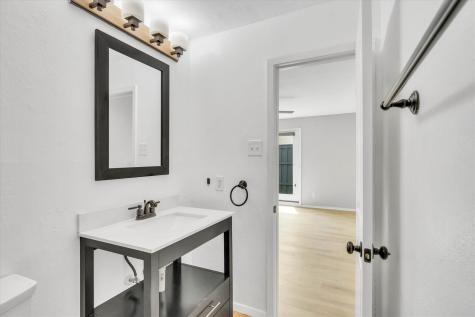 5926 Sandhurst Lane Dallas TX 75206