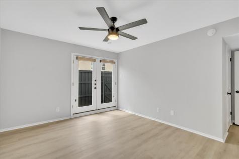 5926 Sandhurst Lane Dallas TX 75206