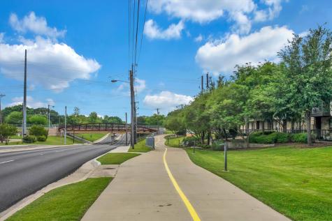 5926 Sandhurst Lane Dallas TX 75206