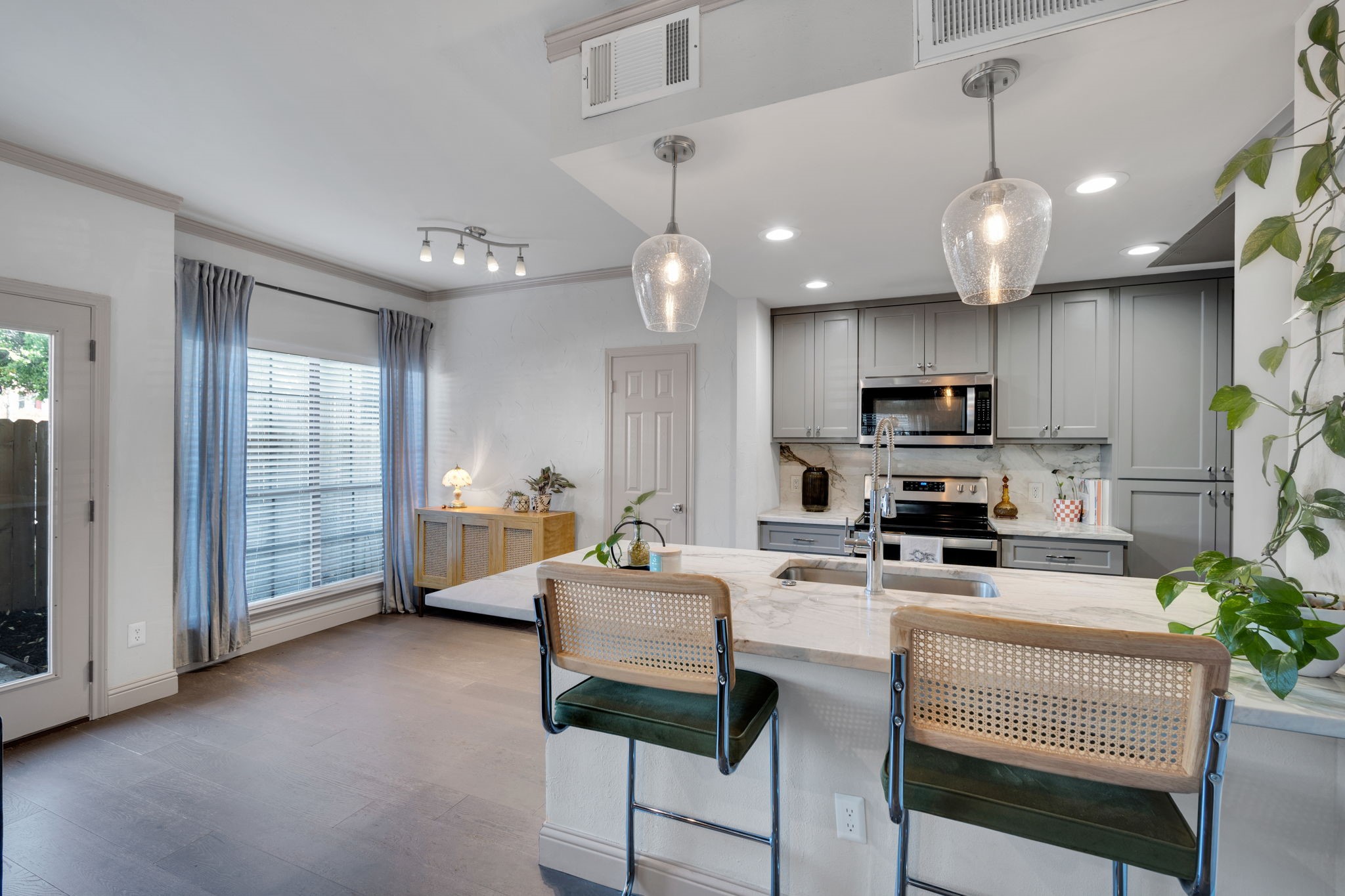 5619 Preston Oaks Road Dallas TX 75254