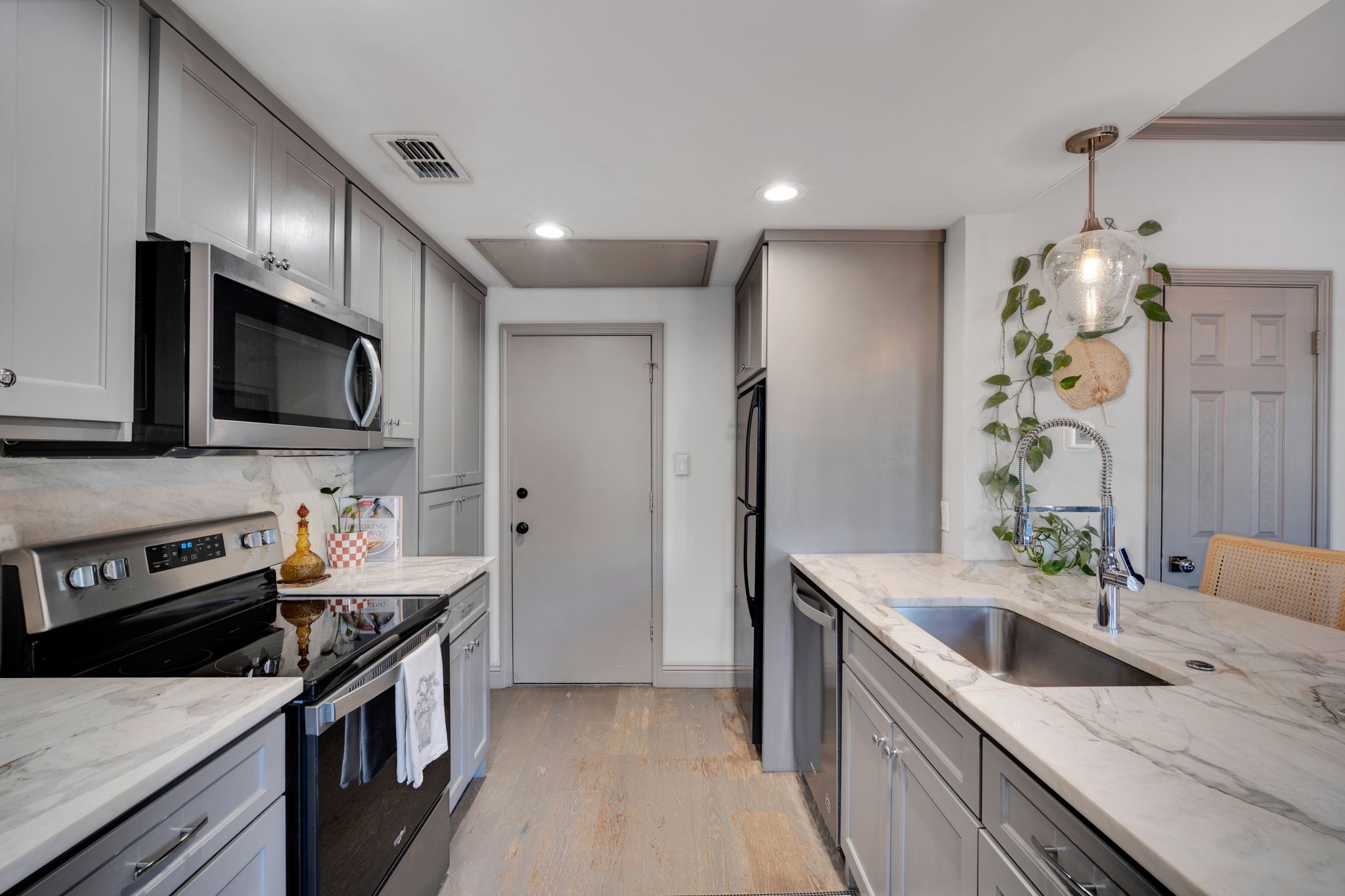 5619 Preston Oaks Road Dallas TX 75254