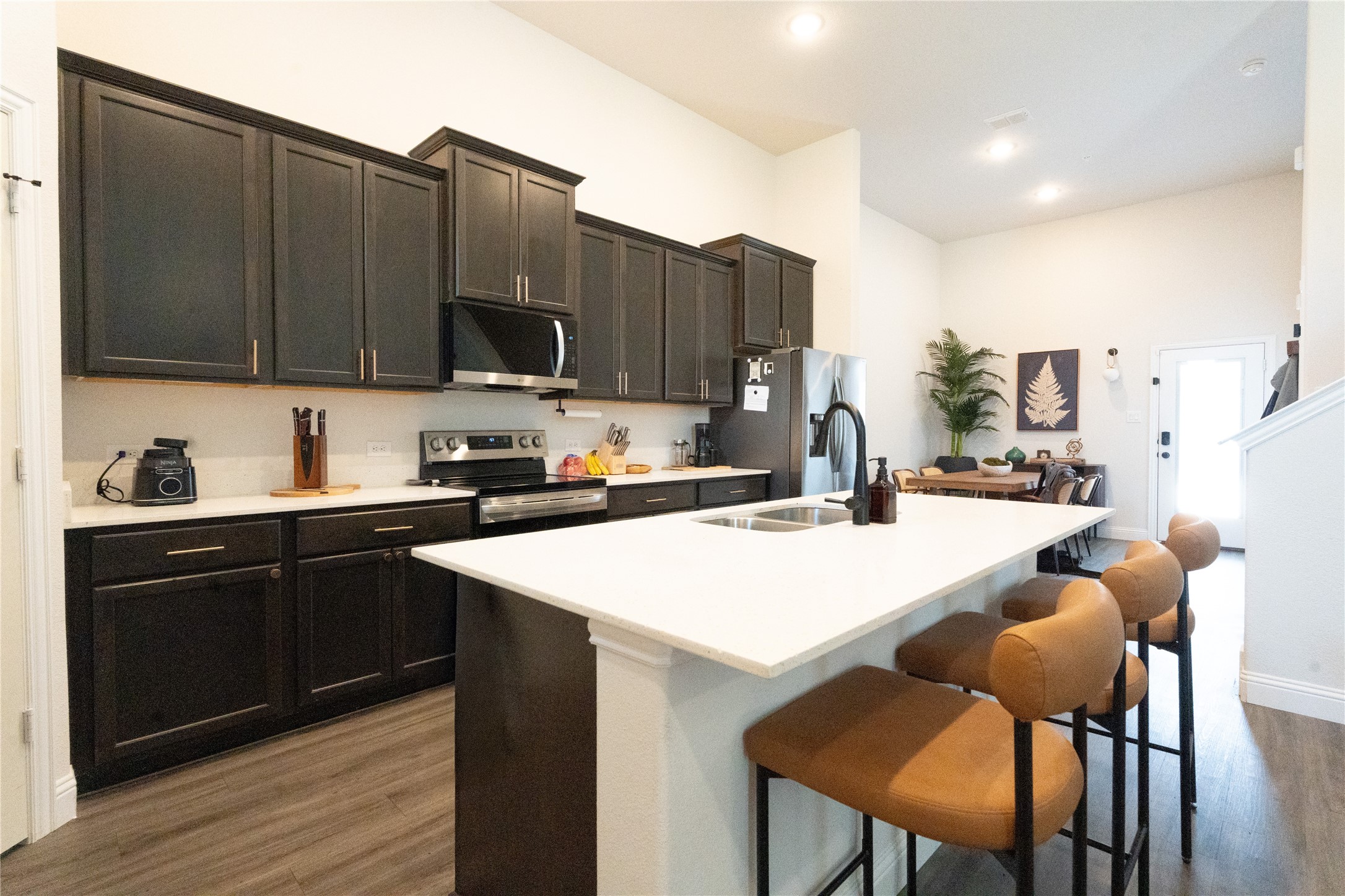 532 E 2nd Street Irving TX 75060