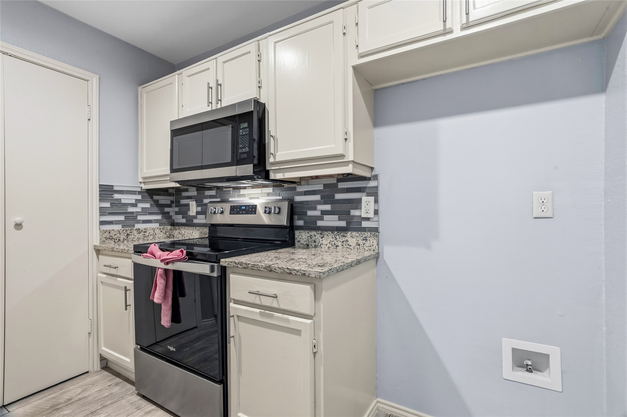 418 Matthews Drive Arlington TX 76012