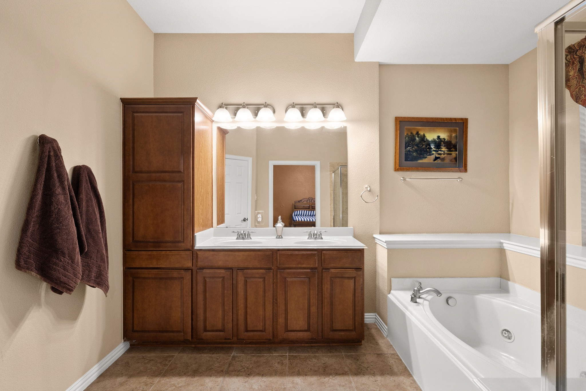 1912 Lantana Lane Irving TX 75063